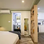 公寓式酒店 Loios And