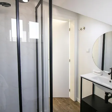 Loios And شقة فندقية