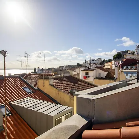 Hotel apartamentowy Loios And