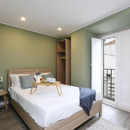 Hotel apartamentowy Loios And 4*